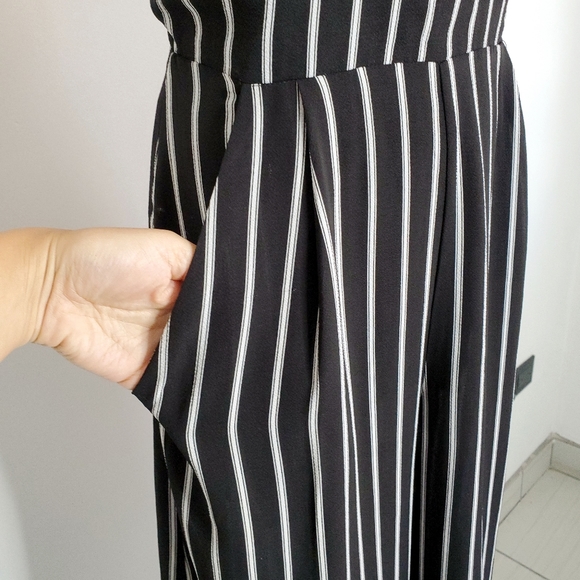 ASTR | Culotte Jumpsuit Suit Black / White Striped Small - Picture 6 of 11